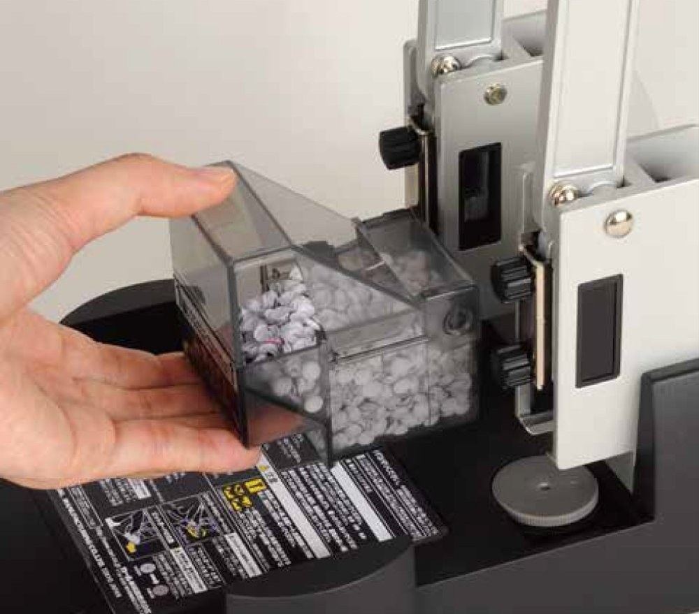 เครื่องเจาะกระดาษ คาร์ล CARL 122N - Image 9