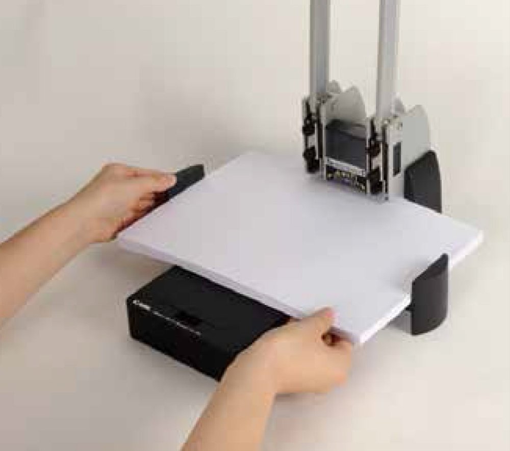 เครื่องเจาะกระดาษ คาร์ล CARL 122N - Image 4